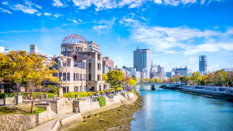 Atombombekuppelen langs elven i Hiroshima