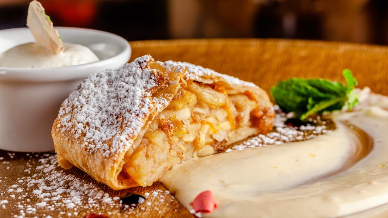 Apfelstrudel
