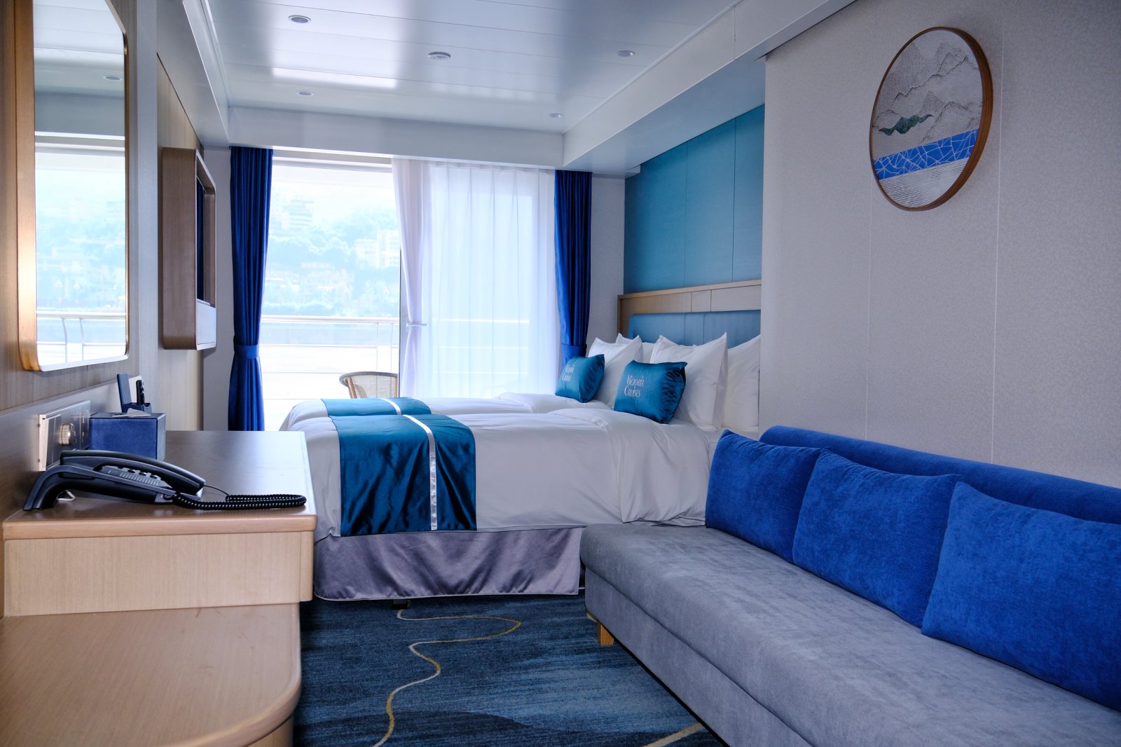 sendg, sofa og vindu