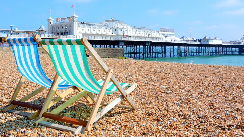 Brighton Pier og strand