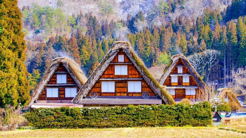 Tradisjonelle gassho hus i Shirakawago