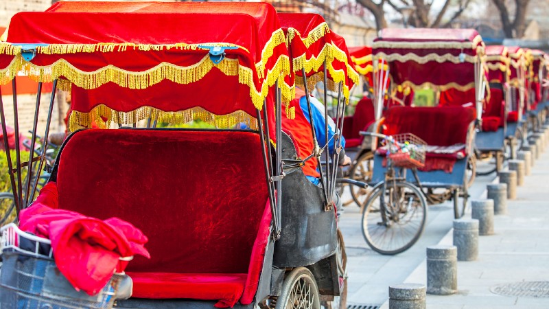 fargerike sykkeldrosjer 