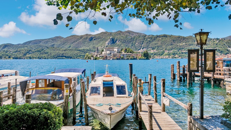 b�ter, brygge, sj� og bygninger