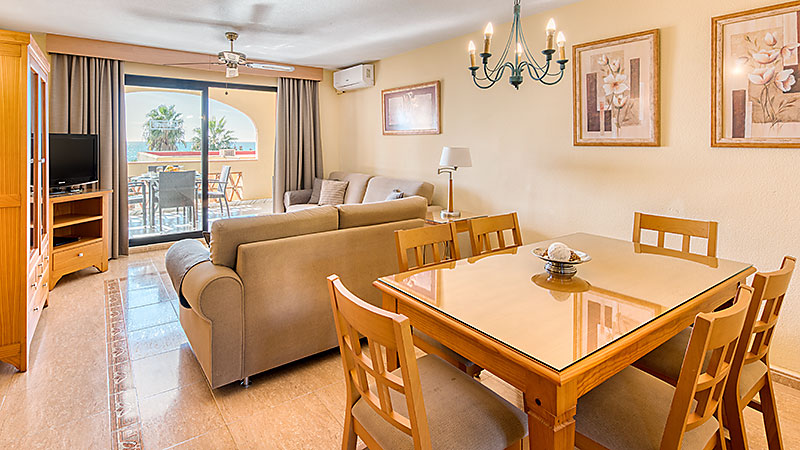 �pen l�sning mellom stue og spisestue