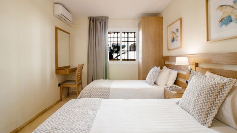 Soverom med to enkeltsenger