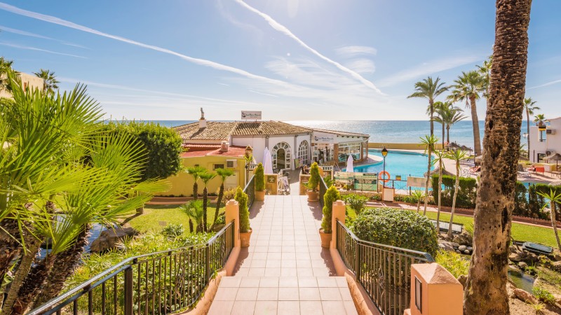 Sti ned til bassengomr�de