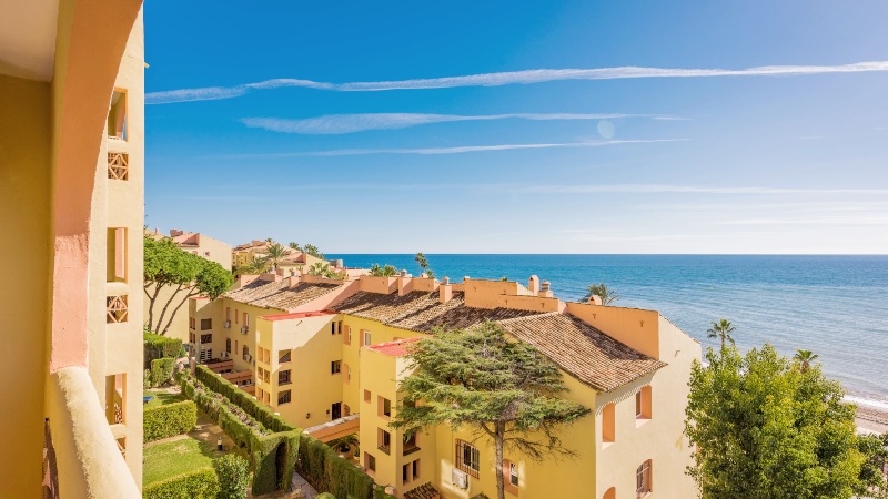 Utsikt fra leilighet mot havet